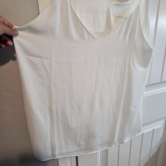 Soft Surroundings Cami Womens 1X White Sleeveless Top Neutral Minimalist Layered - Picture 3 of 8